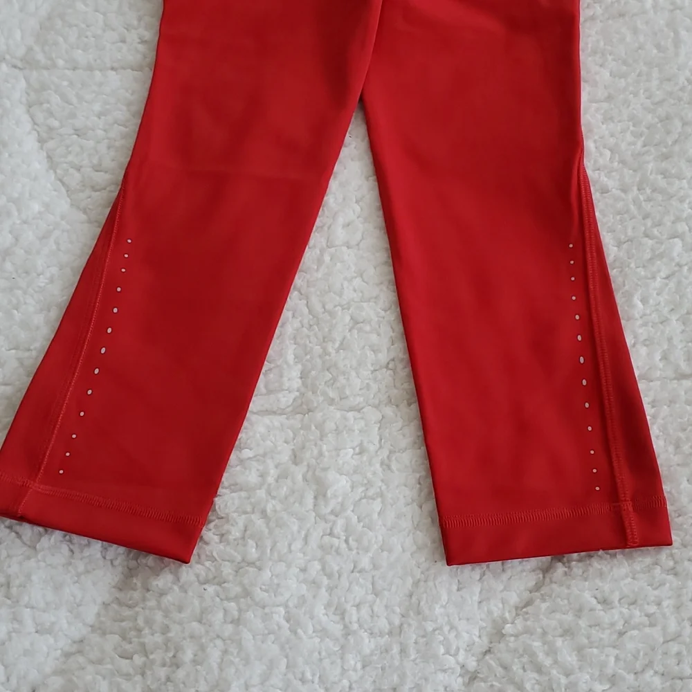 Lululemon Swift Speed HR Crop 21" Dark Red - Picture 8 of 17